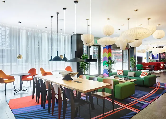 Hotel Citizenm London Victoria Station